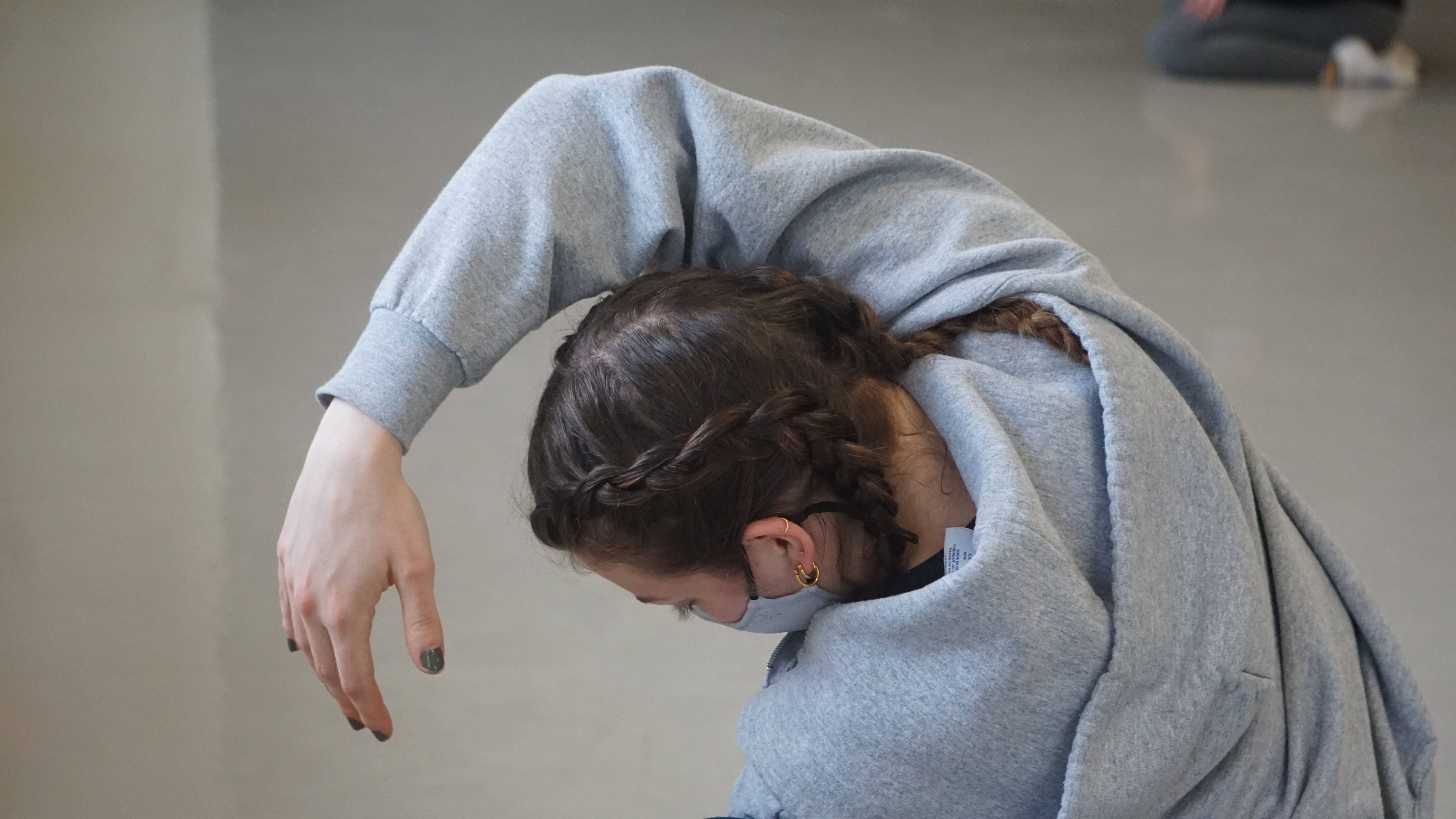 A picture of Julia Ozdych dancing